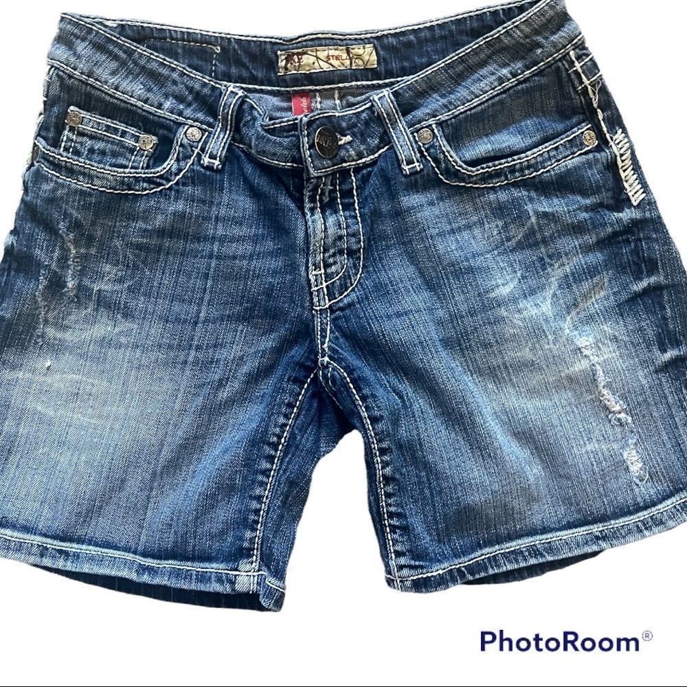 BKE shorts